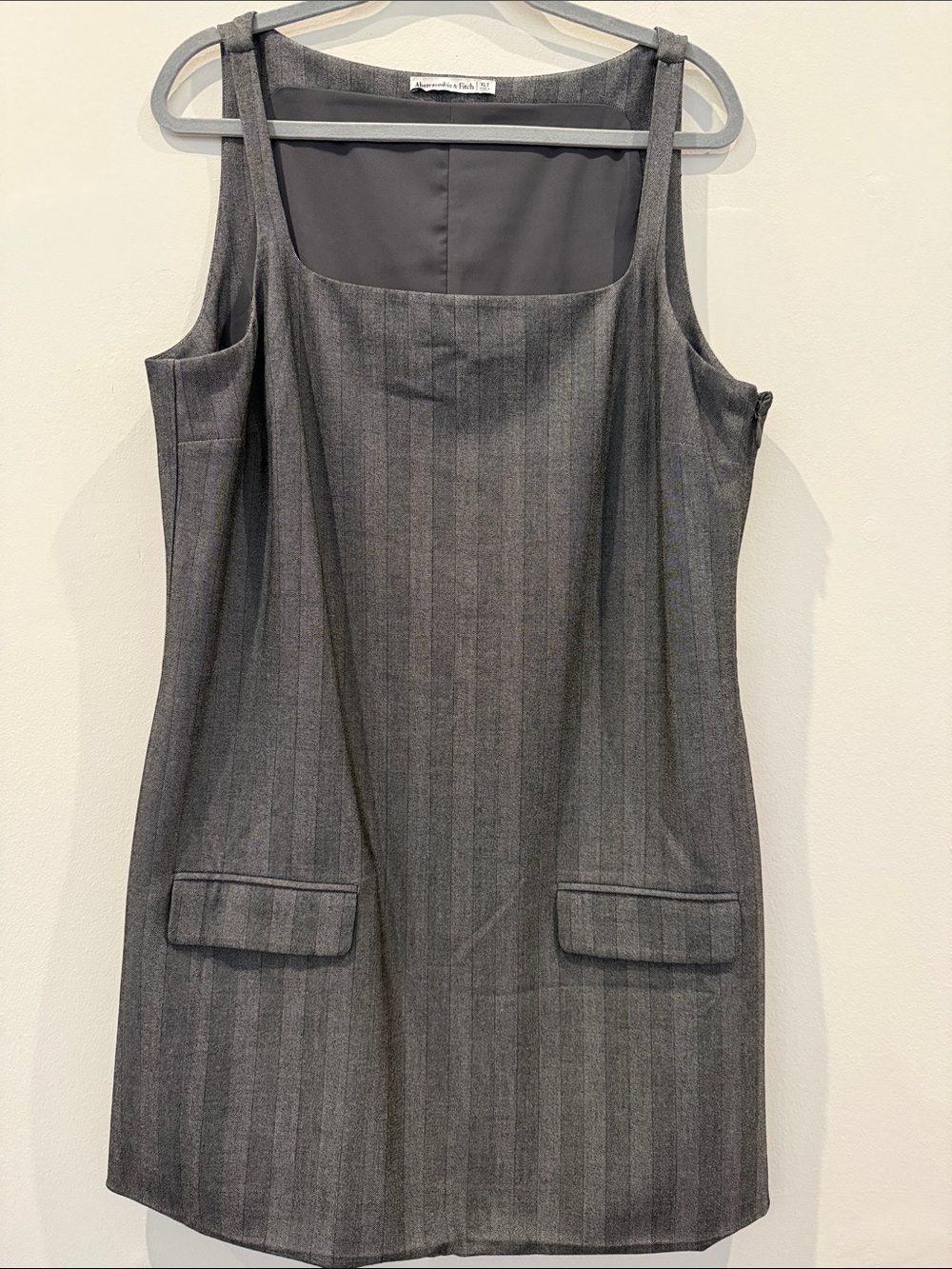 Abercrombie & Fitch Gray Pinstripe Sleeveless Shift